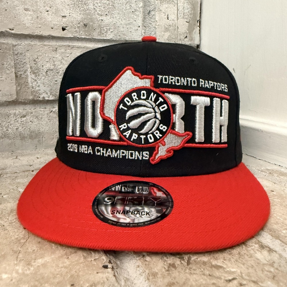 Toronto Raptors Hat Cap Snap Back One Size Black NBA 2019 Champions New Era